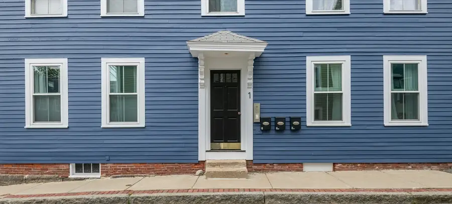 1 Turner St #1, Salem, MA 01970 - #3