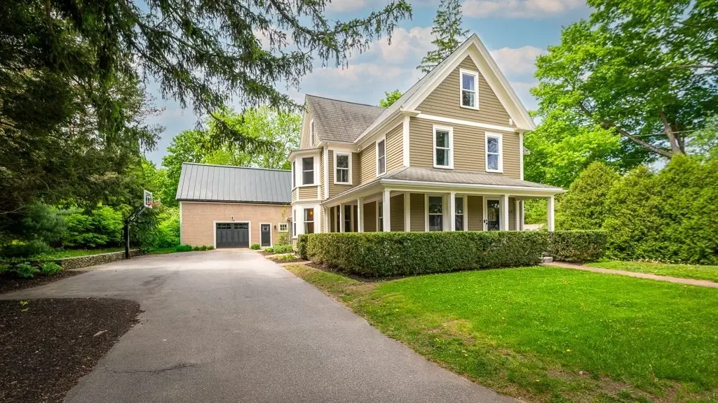 142 Asbury Street, Hamilton, MA 01982 - #1