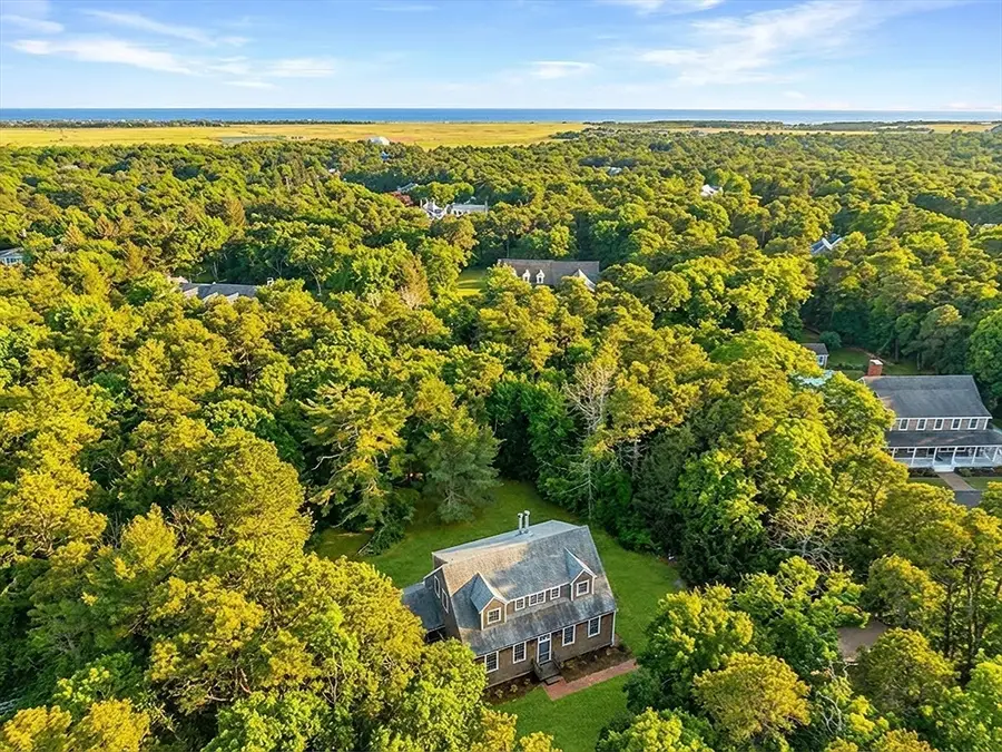 2 Cosmos Way, Edgartown, MA 02539 - #3