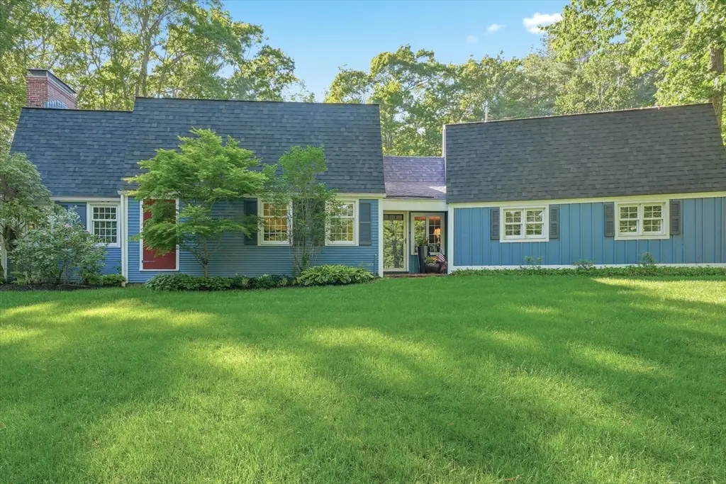 123 Washington, Boxford, MA 01921 - #1