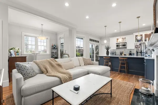 21 Prospect St #1, Boston, MA 02129
