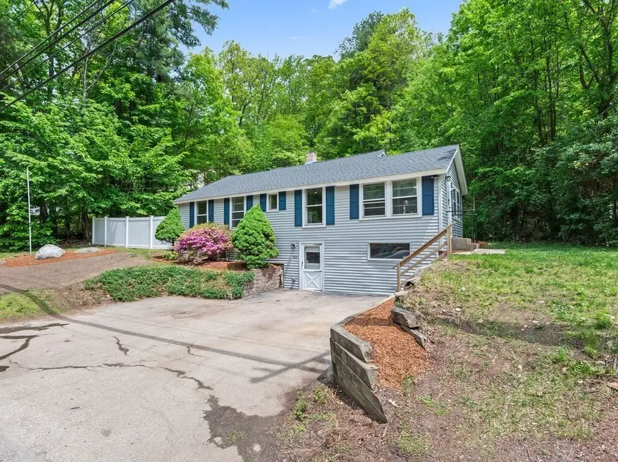 1202 Wachusett St, Jefferson, MA 01522 - #2