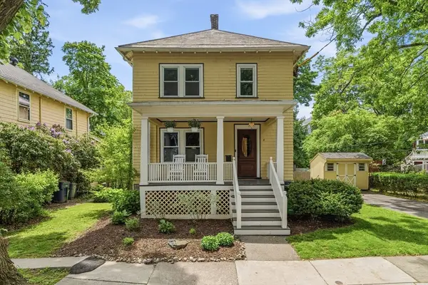 8 Mendum St, Boston, MA 02131