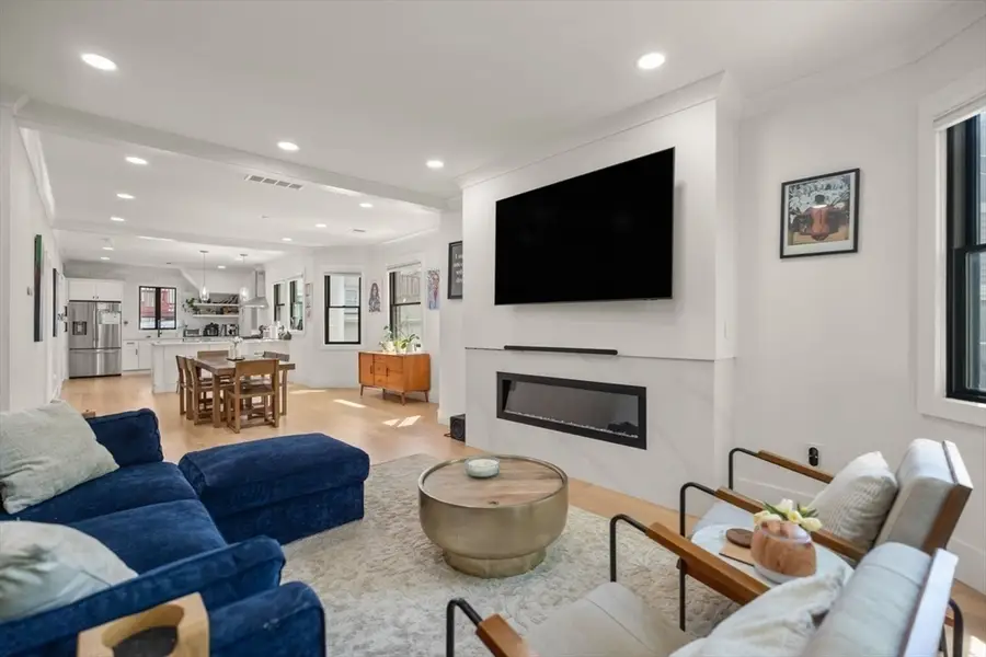 23 Jaques St #2, Somerville, MA 02145 - #3