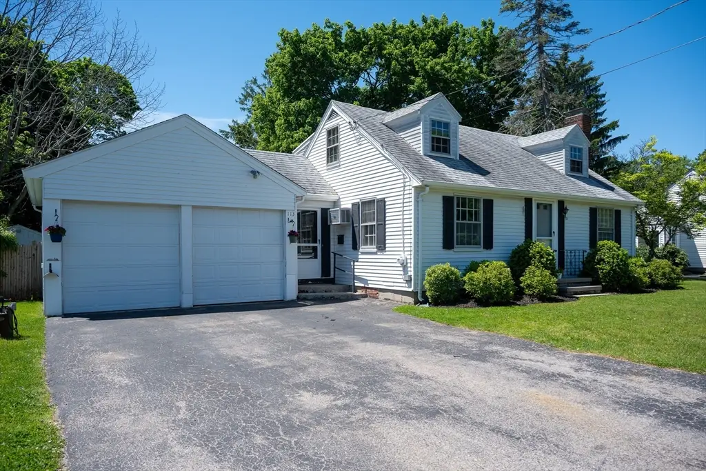 113 Oak St, Weymouth, MA 02190 - #1
