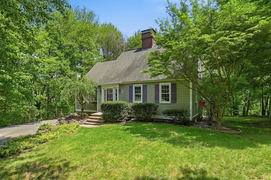 123 Sugar Rd, Bolton, MA 01740 - #2