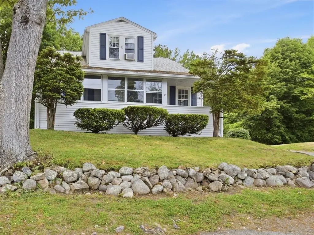 17 Great Pond Rd, Weymouth, MA 02190 - #1