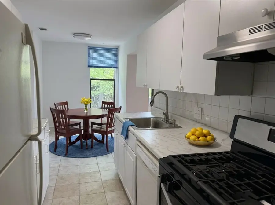 18 Shrewsbury Green Dr #K, Shrewsbury, MA 01545 - #2
