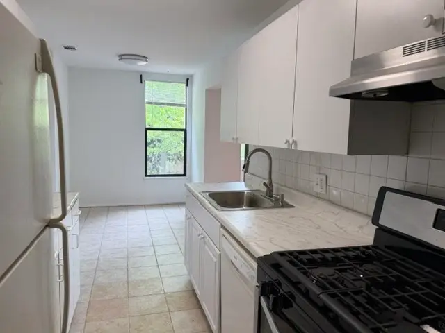 18 Shrewsbury Green Dr #K, Shrewsbury, MA 01545 - #3