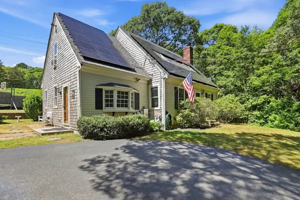10 Marthas Way, Barnstable, MA 02632