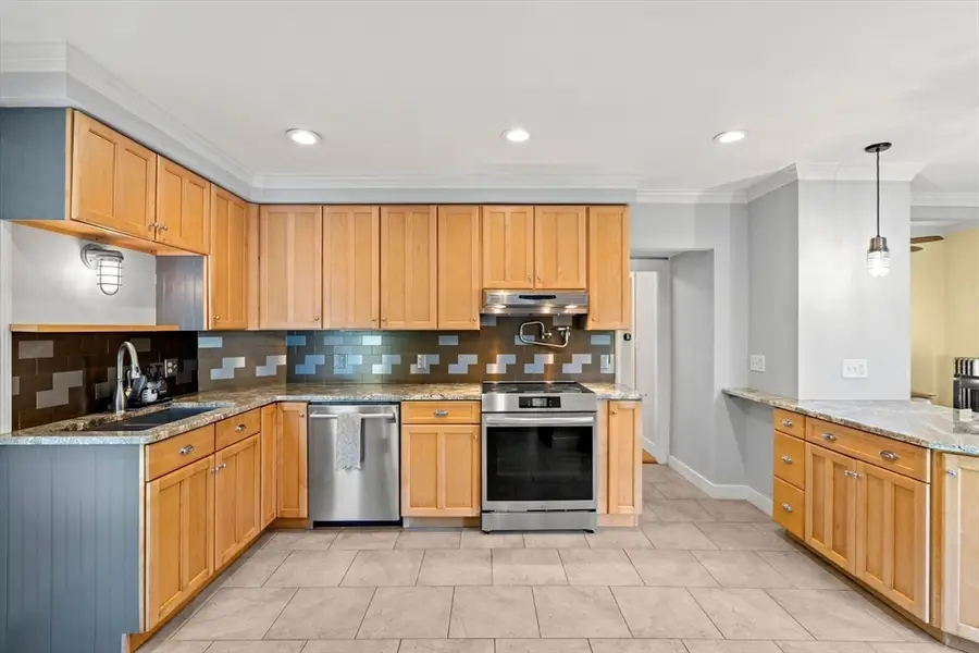 57 Depot St, South Grafton, MA 01560 - #3