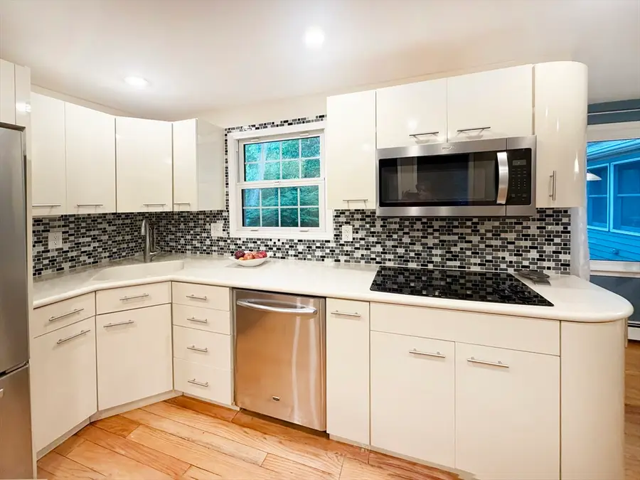 6 Sandy Dr, Acton, MA 01720 - #3