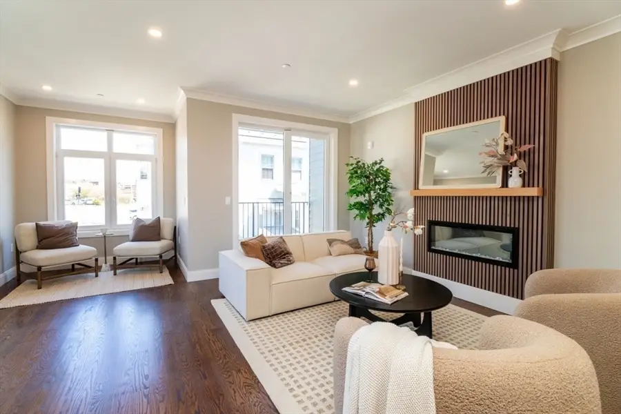 15 Tanglewood #D, Boston, MA 02124 - #3