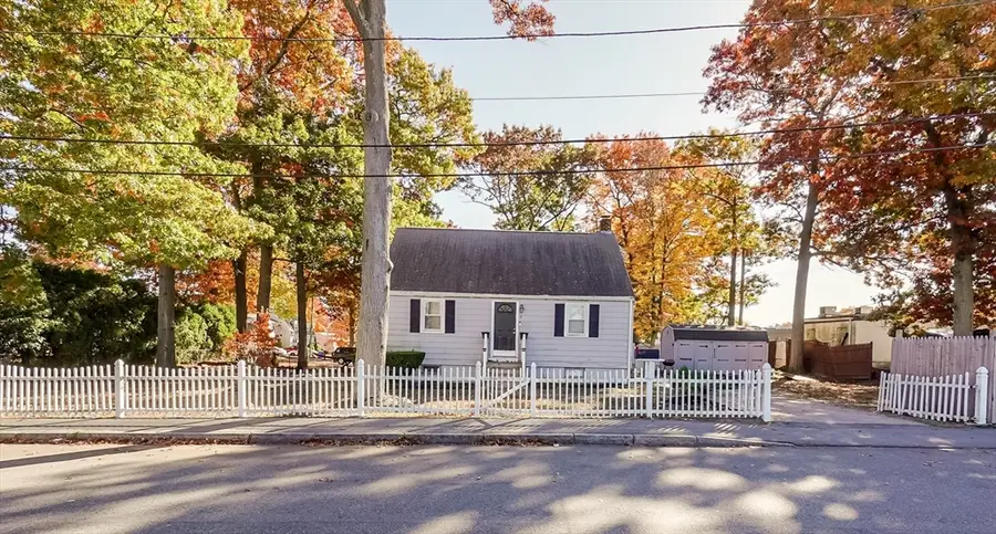 5 Oliver St, Randolph, MA 02368 - #2