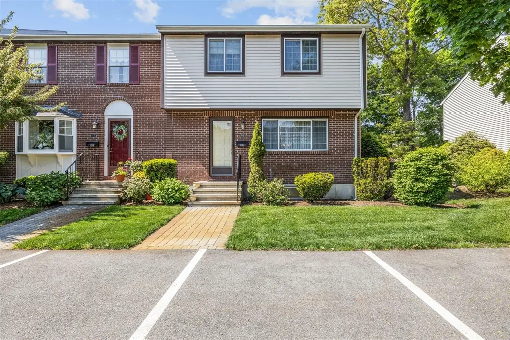 399 Pond St #B8, Braintree, MA 02184 - #1