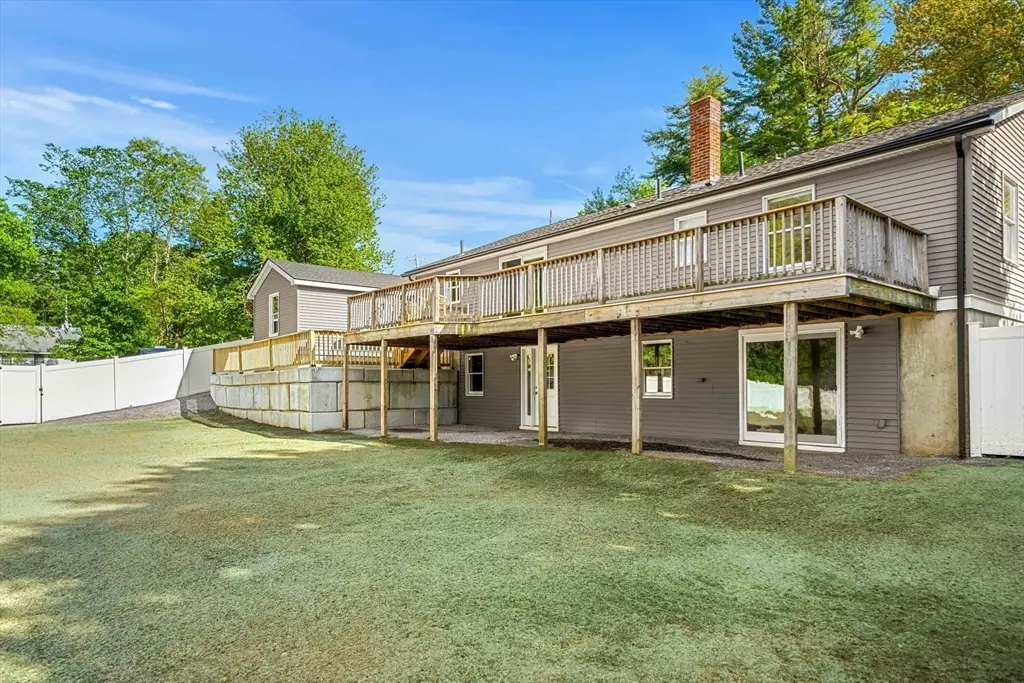 102 Kimball Rd, Amesbury, MA 01913 - #1