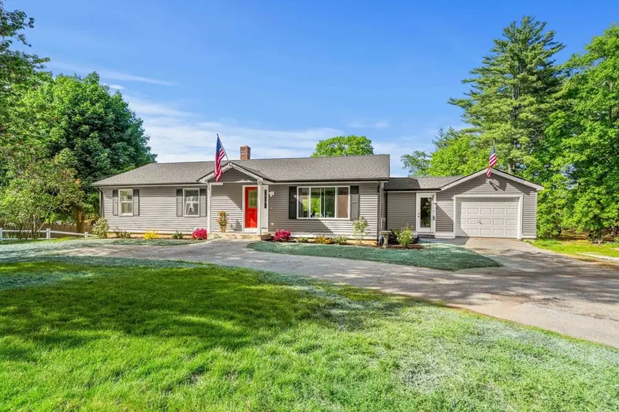 102 Kimball Rd, Amesbury, MA 01913 - #3