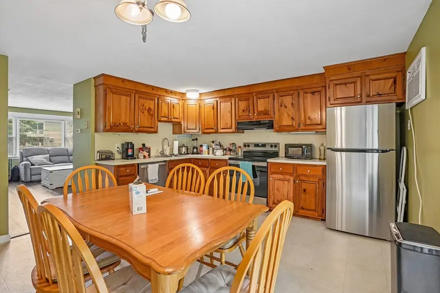 20 Douglas Dr #20, East Bridgewater, MA 02333 - #3