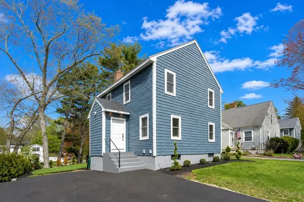 48 Macarthur Rd, Stoneham, MA 02180