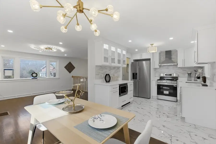 607 Turnpike St, Stoughton, MA 02072 - #3