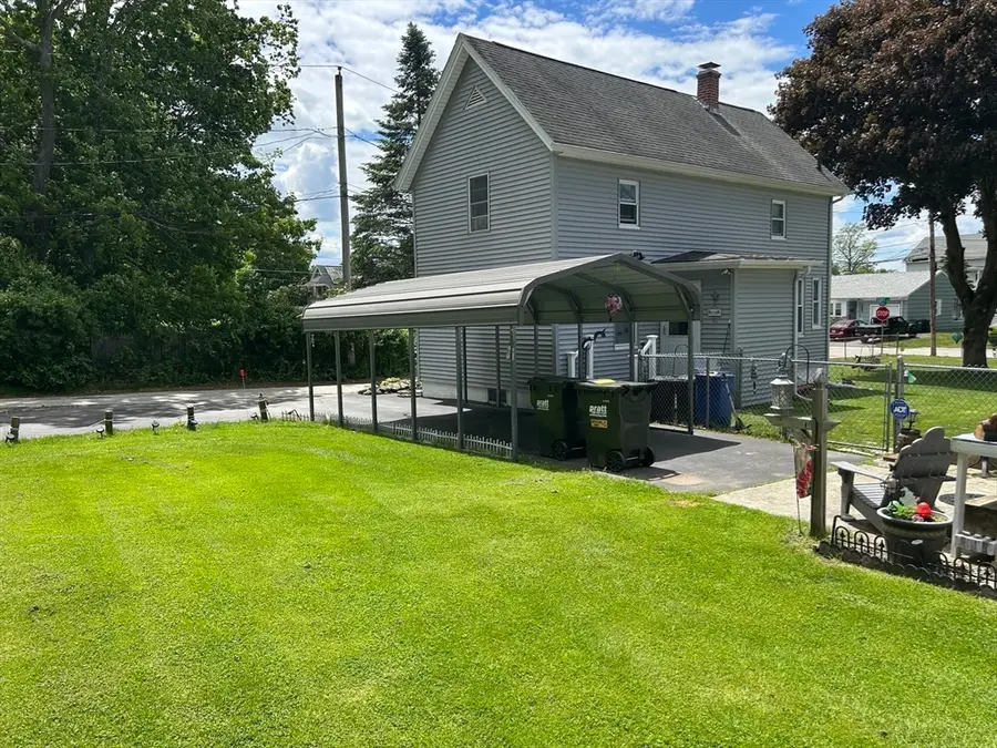 30 Park Rd, Webster, MA 01570 - #2