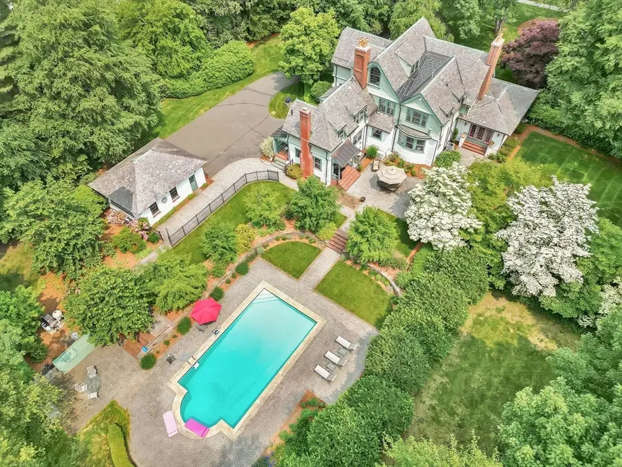 135 Forest Glen Rd, Longmeadow, MA 01106 - #3