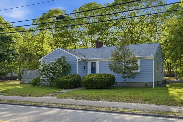 177 Seacoast Shores, Falmouth, MA 02536