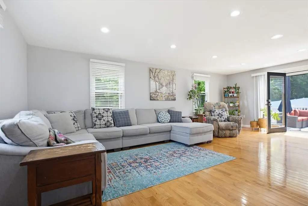 102 Purchase St, Milford, MA 01757 - #1