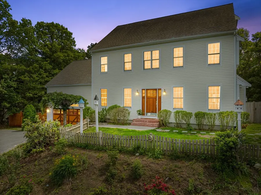 73 Westmoreland Dr, Falmouth, MA 02540 - #2