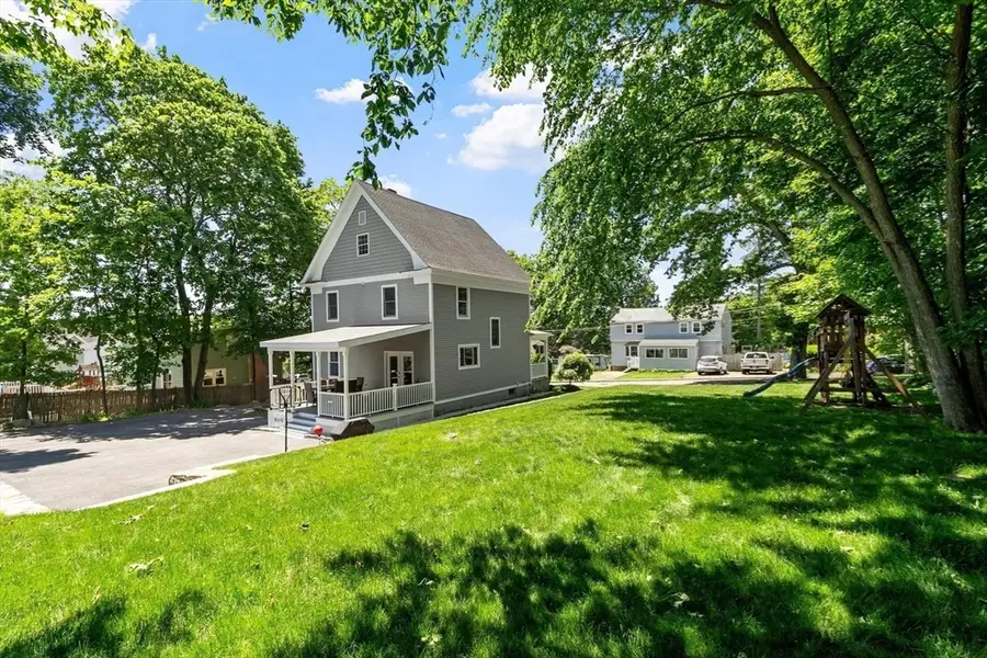 15 Bennett St, Hudson, MA 01749 - #3