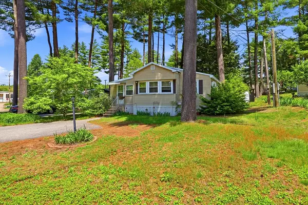 281 Chauncey Walker Street #86B, Belchertown, MA 01007