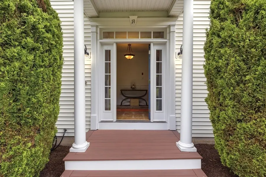 19 Old Farm Rd, Douglas, MA 01516 - #3