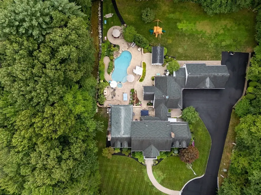 40 Grandview Rd, Chelmsford, MA 01824 - #3