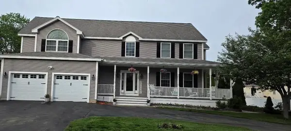 261 Oak St, Methuen, MA 01844