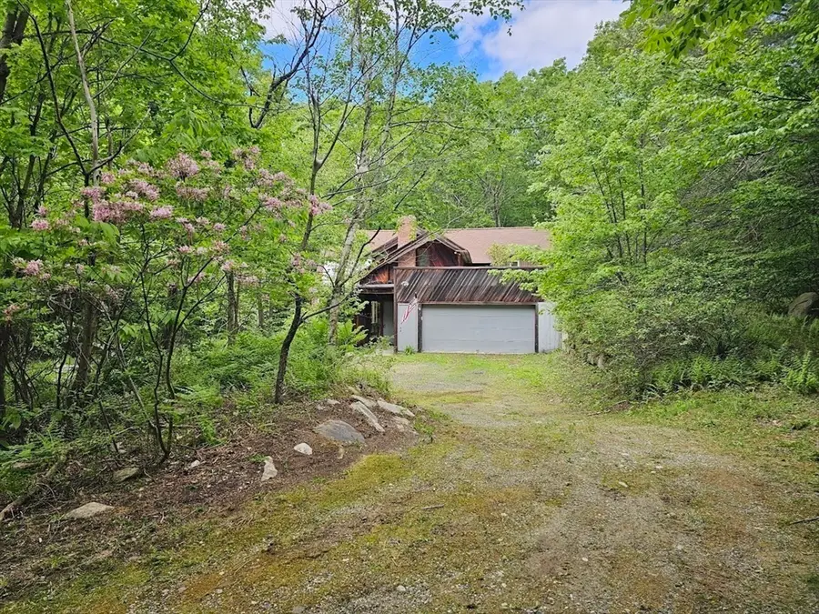 119 Buffam Rd, Pelham, MA 01002 - #3