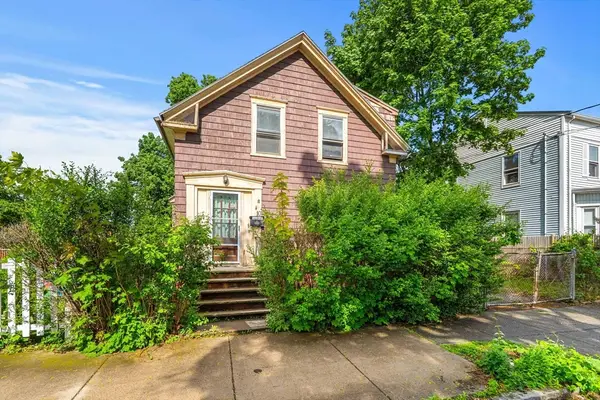 10 Pinkham Street, Lynn, MA 01902