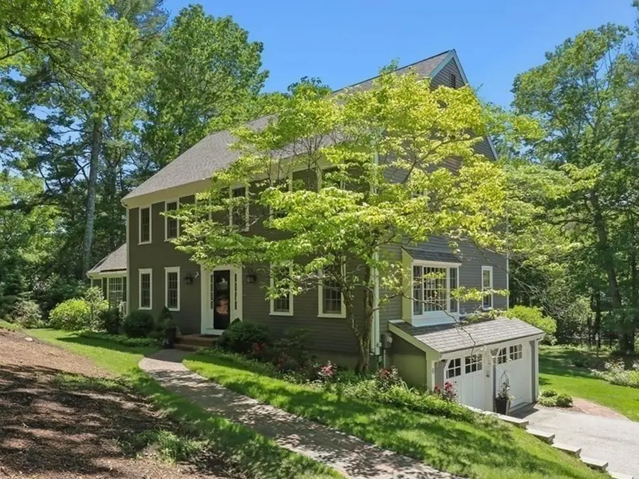6 Barn Swallow Ln, Duxbury, MA 02332 - #2