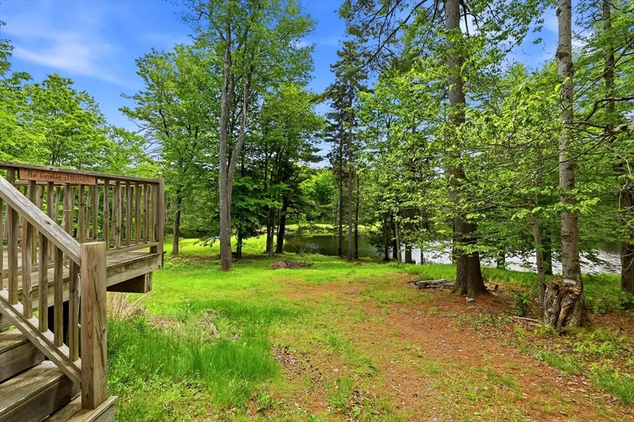 54 Papoose Lake Dr, Heath, MA 01346 - #3
