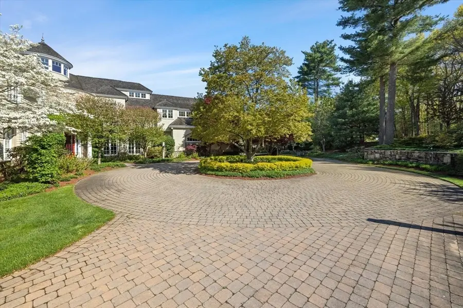 10 Andrea Dr, Hopkinton, MA 01748 - #3