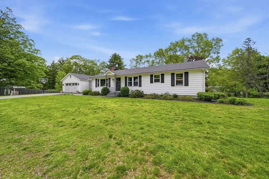 11 West Winkley Street, Amesbury, MA 01913 - #2