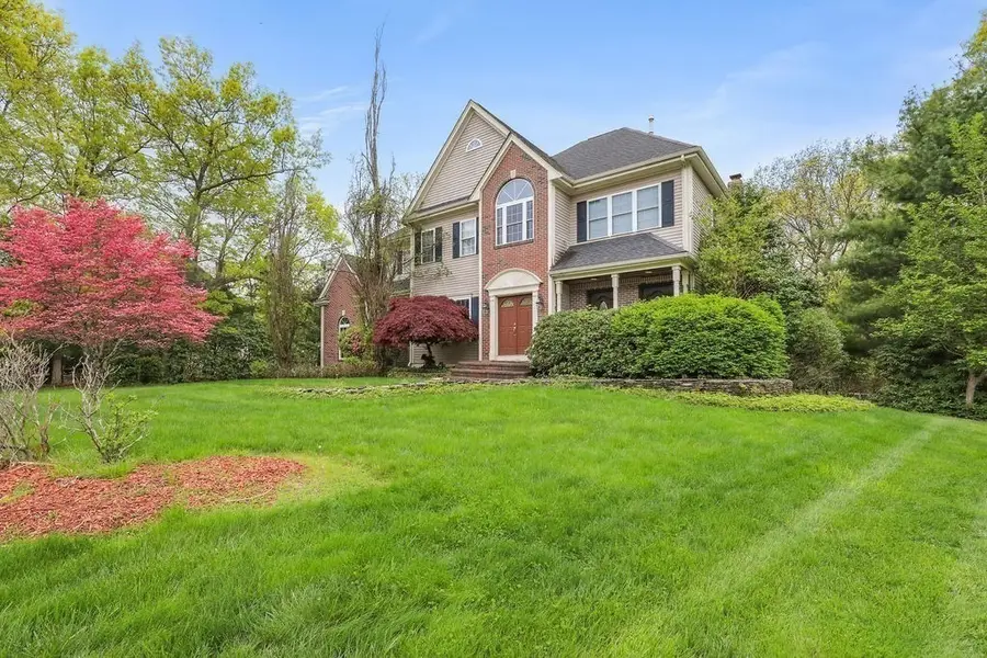 12 Kristen Circle, North Attleboro, MA 02760 - #2