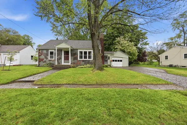 10 Lawrence Ave, South Hadley, MA 01075