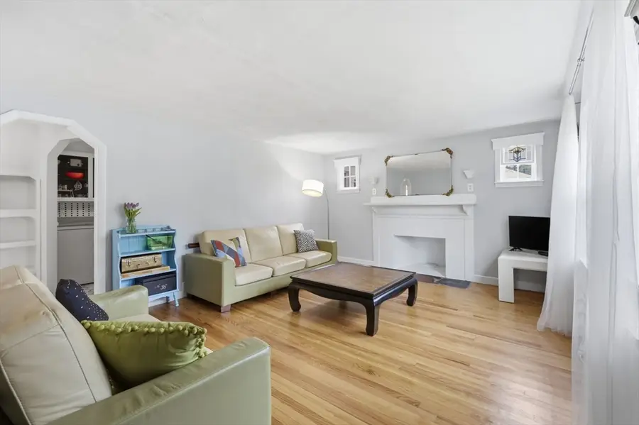 10 Lawrence Ave, South Hadley, MA 01075 - #3