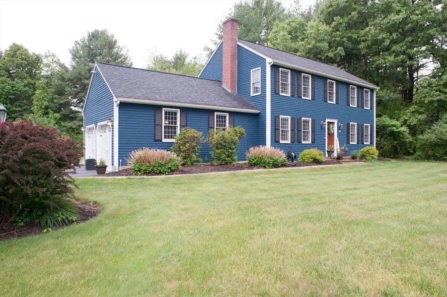 13 King Philip Path, Mendon, MA 01756 - #2