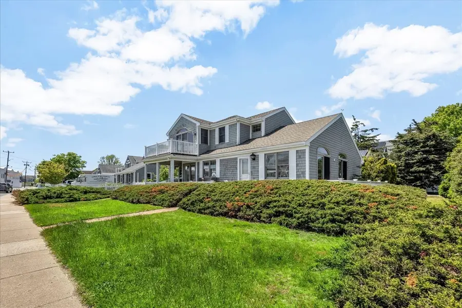 251 Scranton Ave, Falmouth, MA 02540 - #3