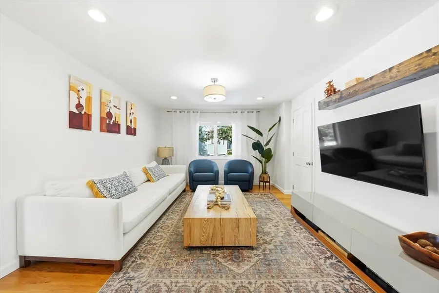 41 Cross St, Winchester, MA 01890 - #3