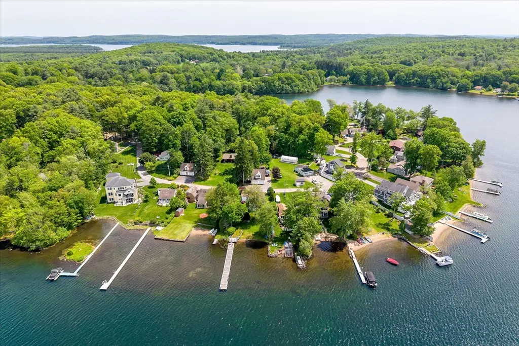51 Lakeshore Dr, Sterling, MA 01564 - #1