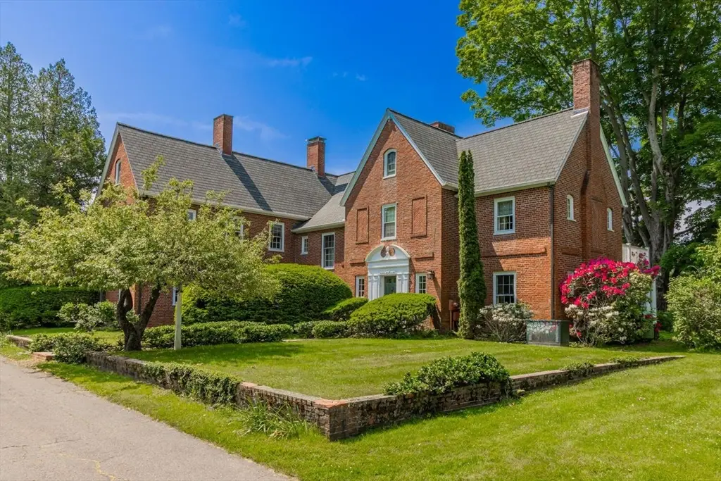 82 River Rd, Topsfield, MA 01983 - #1