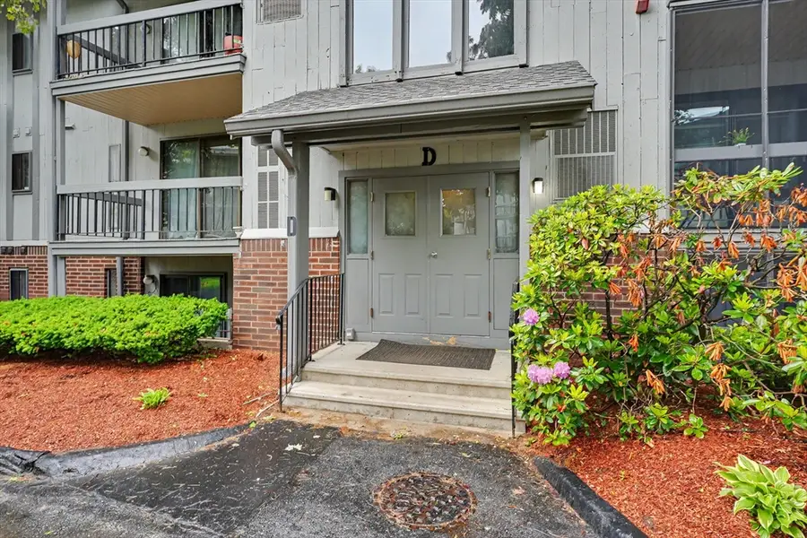 1461 Pawtucket Blvd #D12, Lowell, MA 01854 - #2