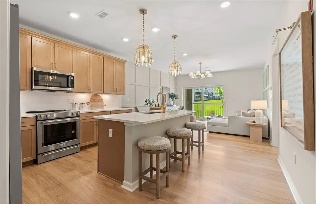 399 Neponset #109, Canton, MA 02021 - #1